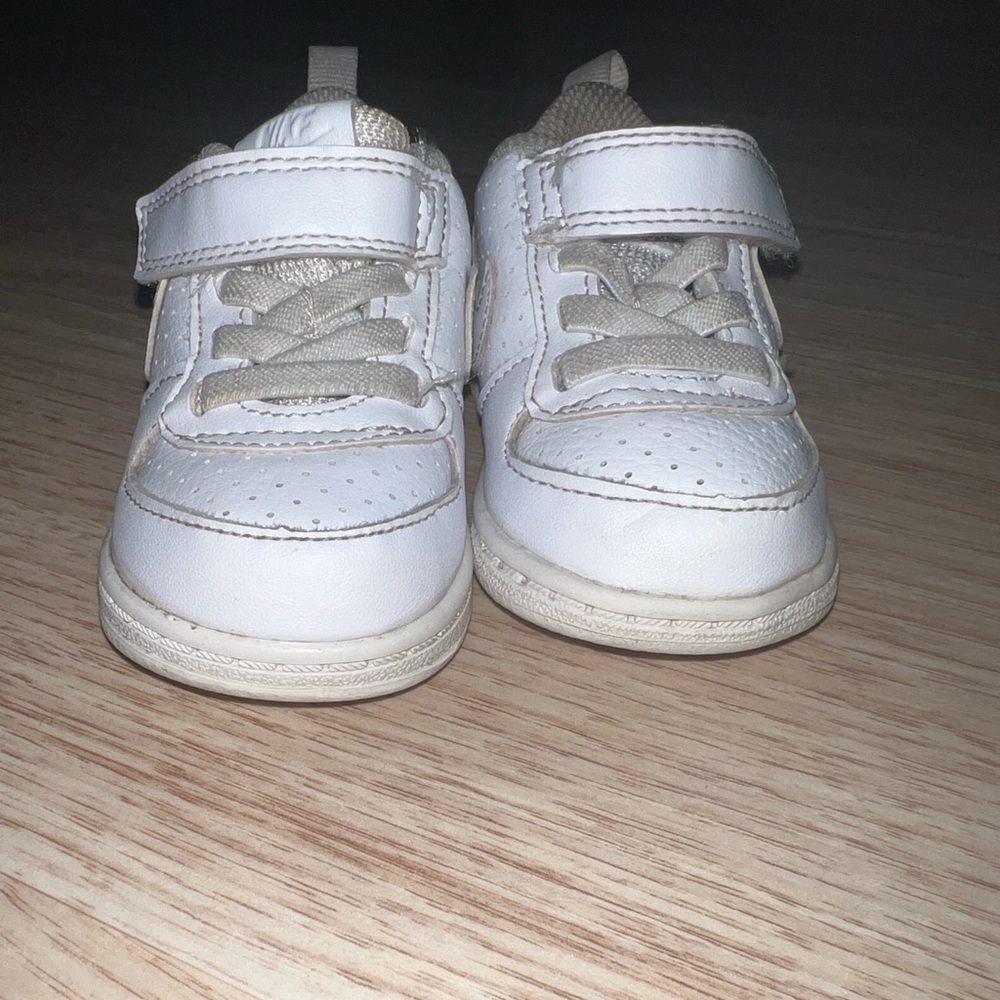 Nike Court Borough Low White AV3172-100 Size 3.5C